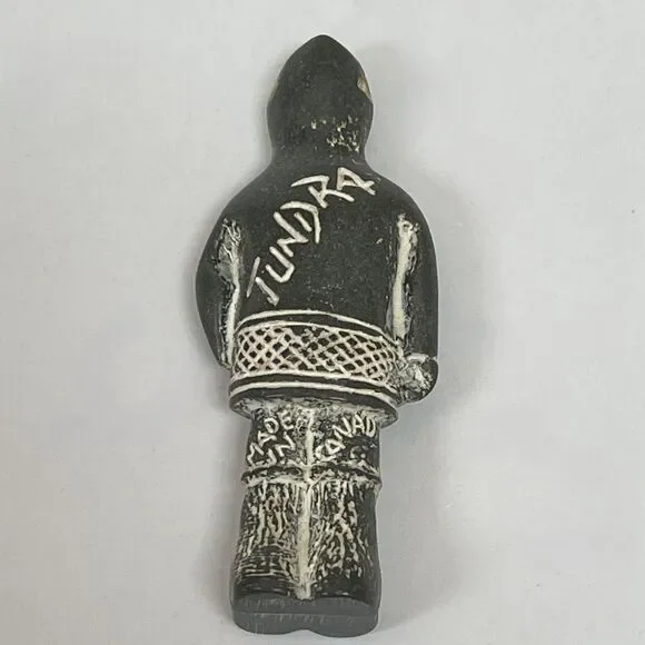 Tundra Eskimo Figure without Key Chain - Picture 2 of 3